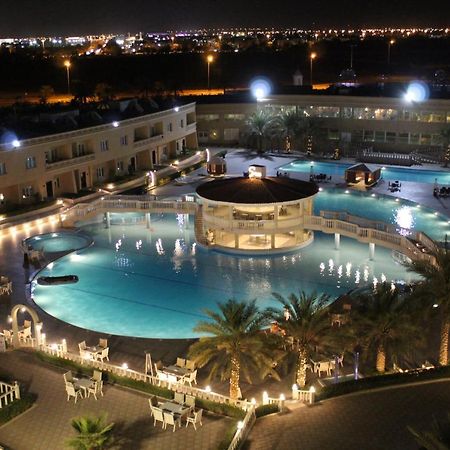 Al Salam Grand Hotel & Resort Al Buraimi Extérieur photo