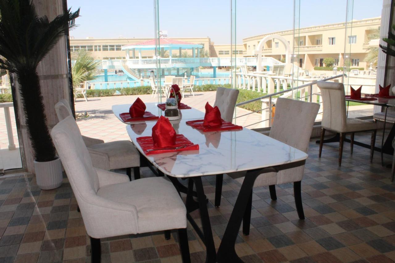 Al Salam Grand Hotel & Resort Al Buraimi Extérieur photo