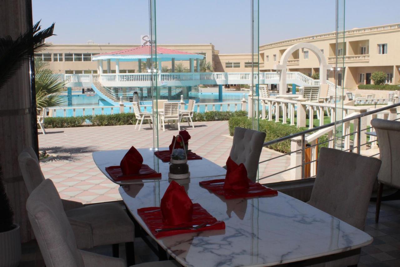 Al Salam Grand Hotel & Resort Al Buraimi Extérieur photo